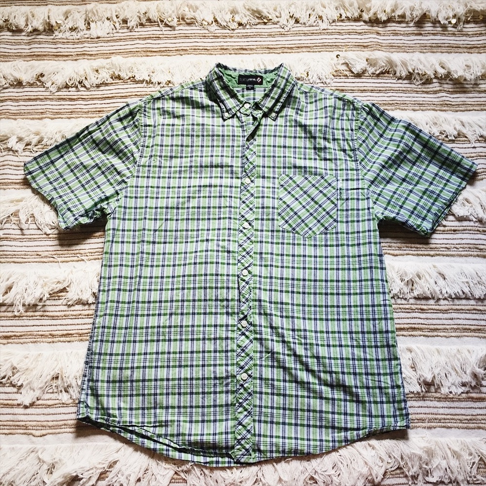Transnine Short Sleeve Plaid Button Down XL